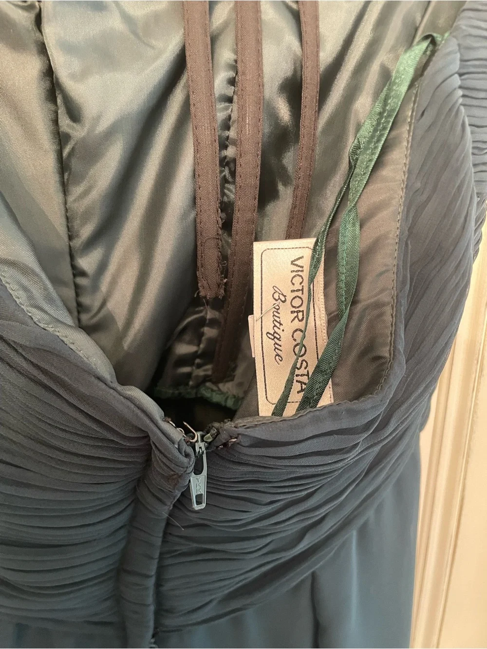 Victor Costa sophisticated strapless